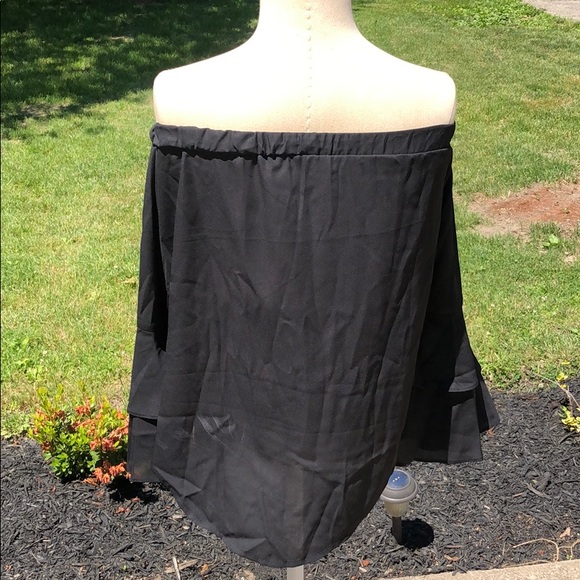 ZAFUL Off-Shoulder Top - Picture 3 of 4